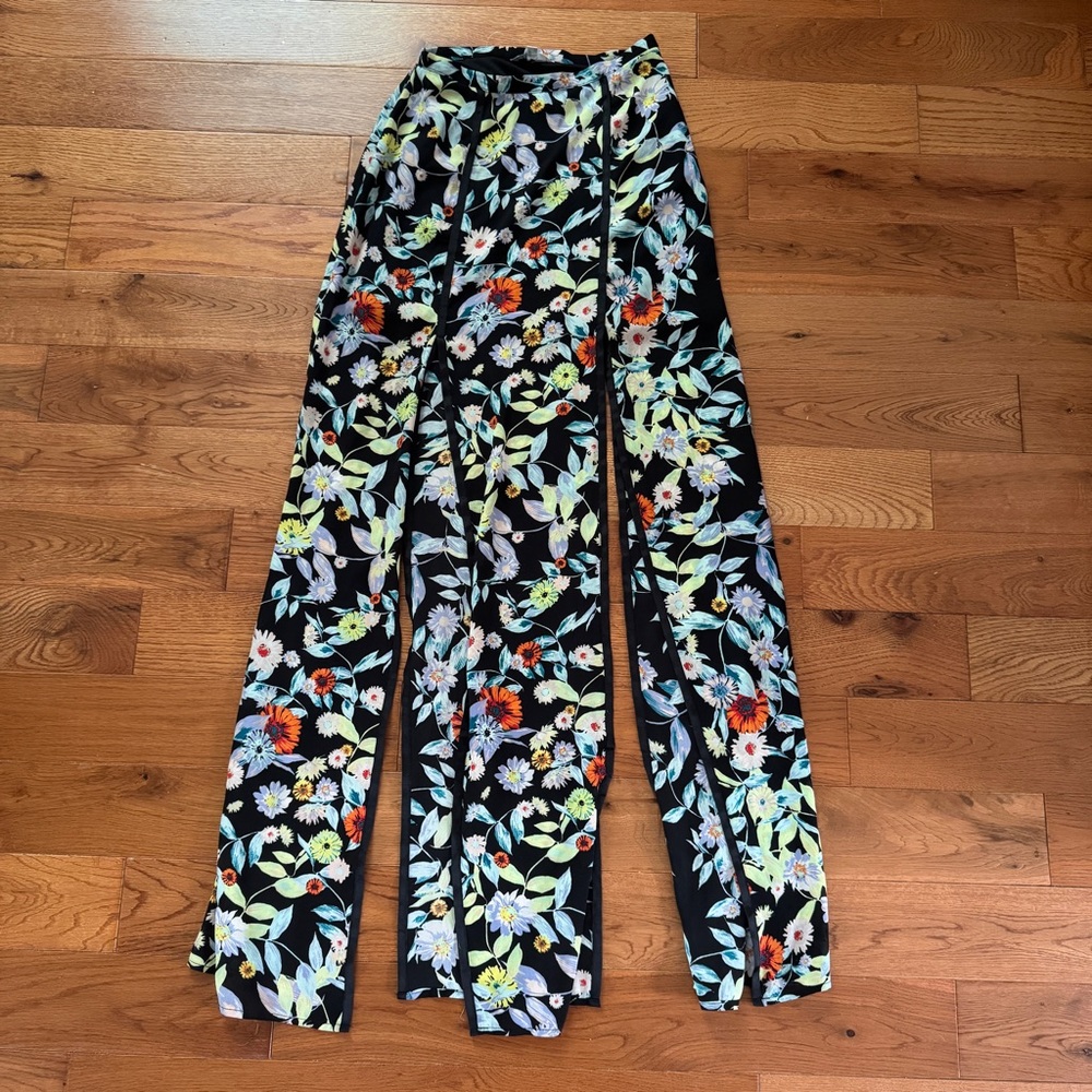 Volcom Floral Maxi Skirt Size XS